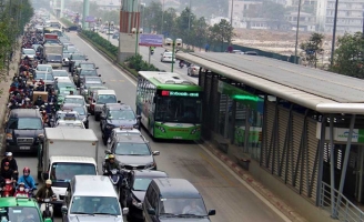 TP.HCM dừng tuyến xe buýt nhanh