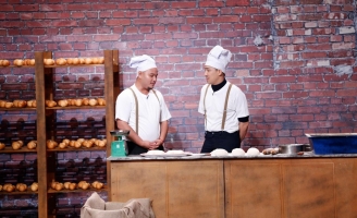 Vinh Râu “đại náo” thành công “Ơn giời”