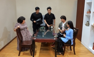 Vitamin Hạnh Phúc: Duyên Quỳnh, Tâm Anh ngán ngẩm trước thói quen cất giữ đồ cũ của mẹ Phương Dung