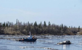 Vỡ đường ống dẫn dầu ở Nga, 1.000 m3 dầu rò rỉ ra sông