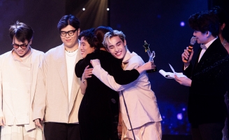 Wren Evans - tân binh genZ đẩy triển vọng cạnh tranh với Mono một chín một mười 