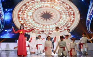 Yến Khoa bùng nổ trên sân khấu Đánh Thức Đam Mê với màn trình diễn mãn nhãn