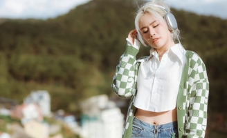 Yến Lê lần đầu tiết lộ giai đoạn mắc trầm cảm, thường xuyên sử dụng thuốc ngủ